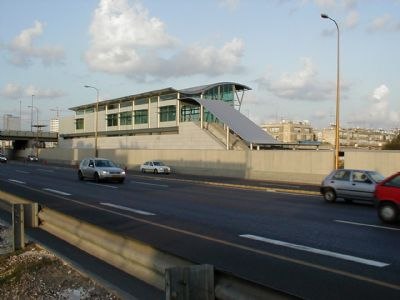 פרויקט תחנת רכבת ההגנה, ת¨א  אלומיניום צבוע 2.0 מ¨מ ספק - OTEFAL-ITALY,ביצוע - תקרון שנת 2002